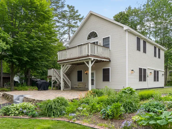 35 Spear Ave, Windham, ME 04062