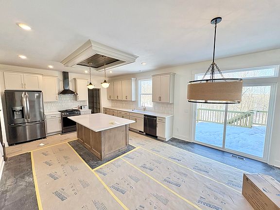 2nd image of 5955 Braemoor Ct SE