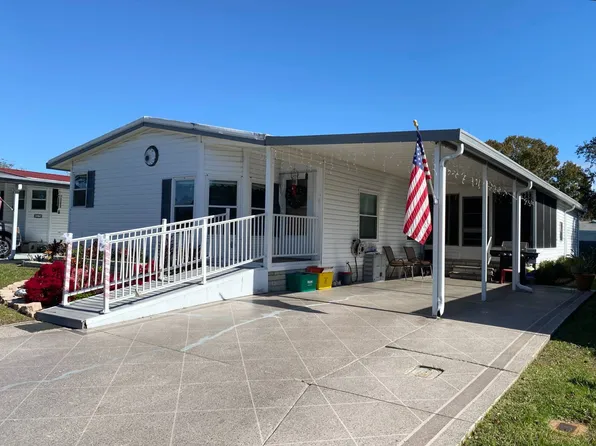 65 Buccaneer Dr, Leesburg, FL 34788