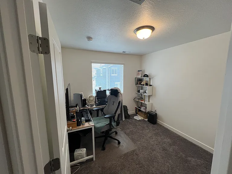 3353 S Burkhill Ln — Photo 10