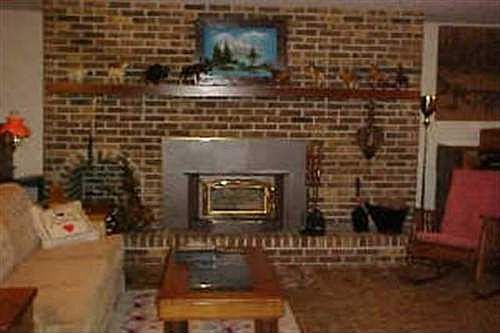 4th image of 1403 Brentwood Dr