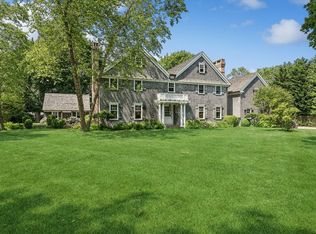 5 New Ln, Southampton, NY 11968