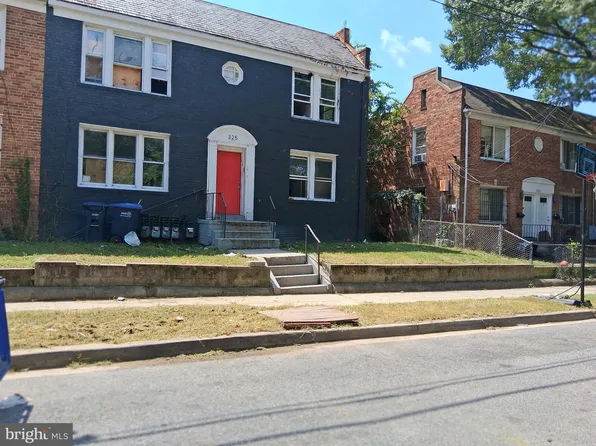 325 Parkland Pl SE, Washington, DC 20032