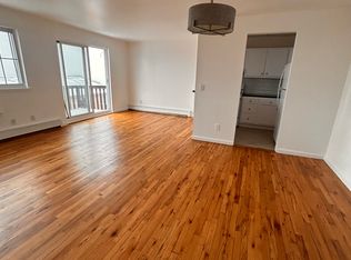 (Undisclosed Address), Yonkers, NY 10701