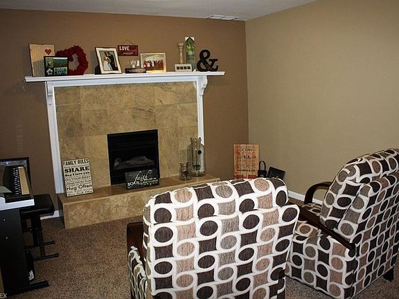 3rd image of 1533 County Road 995