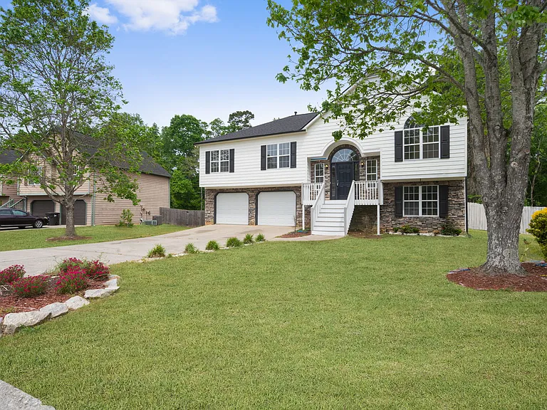 1414 Paddocks Way — Photo 44