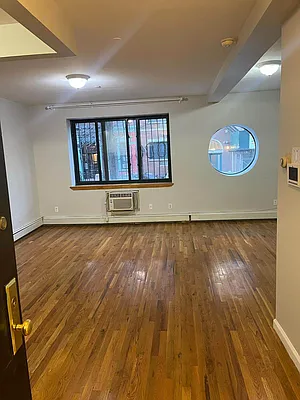 Rented by Lion Funding LLC | media 6