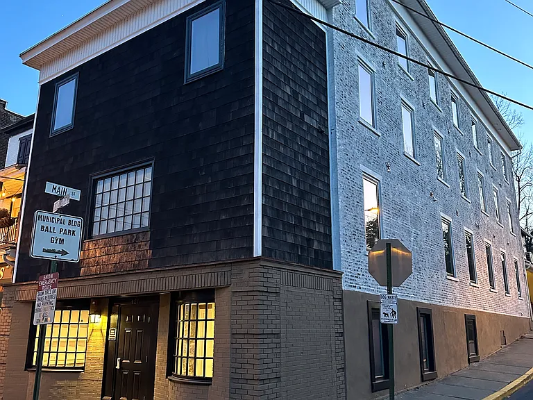 427 Delaware Ave #201 — Photo 11