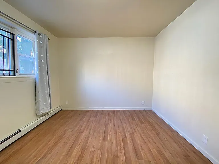 77 Wallis Ave #1F — Photo 43