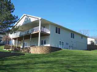 354 Hillcrest Rdg, Montezuma, IA 50171