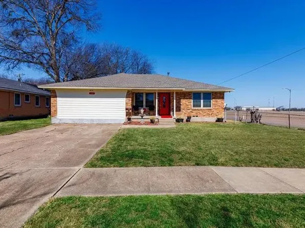 103 Aspen St, Lancaster, TX 75134