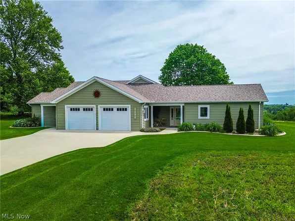 2695 Wayne St, Orrville, OH 44667