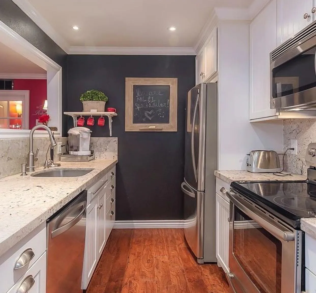 10757 Hortense St — Photo 2