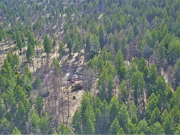4th image of 3382 Airport Rd