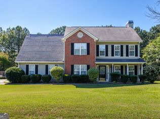 211 Thorne Wood Ln, Hampton, GA 30228