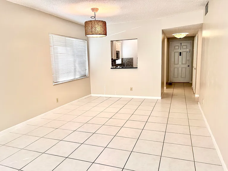 2865 SW 22nd Ave #1080 — Photo 3