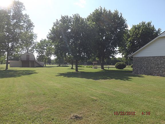 3rd image of 7580 N 143rd Ave E