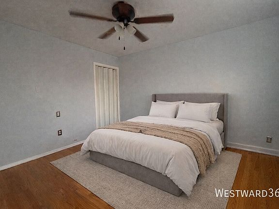 5th image of 1622 N 40th Ave Unit 2