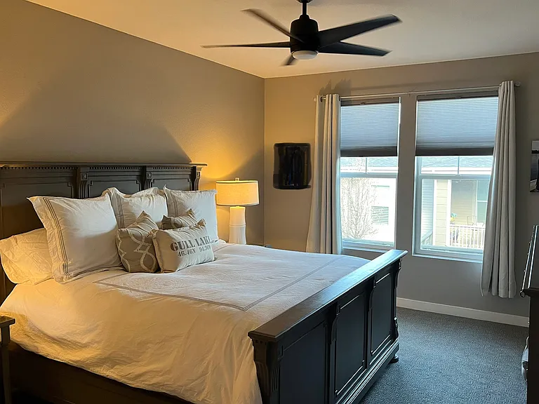 Large master bedroom