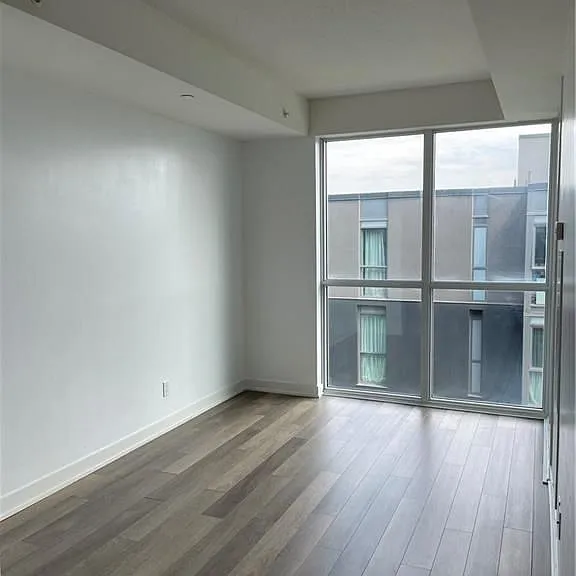 5220 Dundas St #D412 — Photo 4
