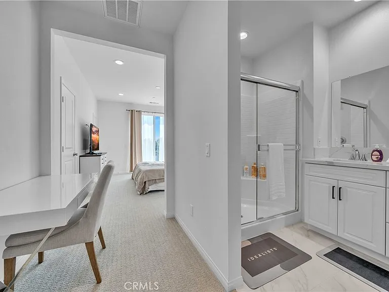 527 W Victor Ave — Photo 20