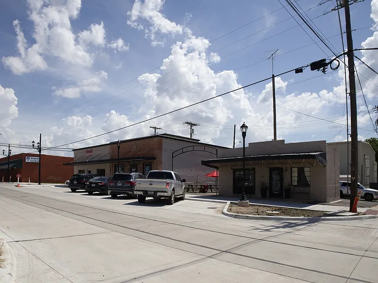 379 S John Douglas Rd — Photo 30