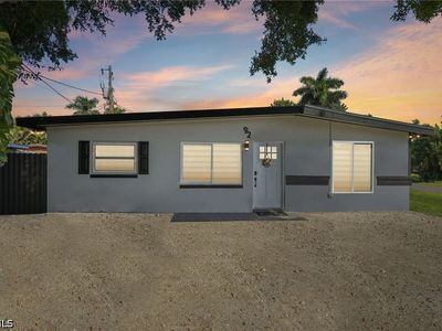 92 Oak St, North Fort Myers, FL, 33903