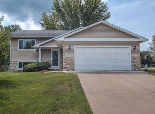 18433 Avon Ct, Eden Prairie, MN 55346