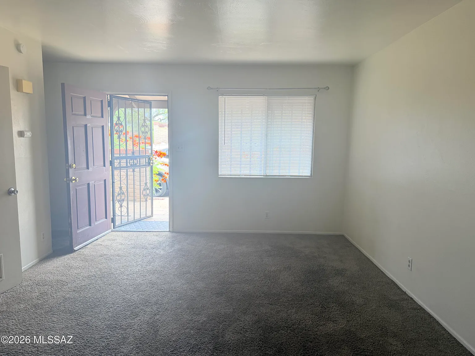 3 bed, 2.5 bath, 1752 sqft, $1,595 — Photo 4