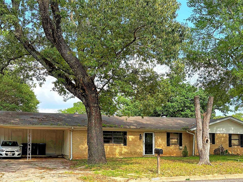 1st image of 905 Bunny Rabbit Rd