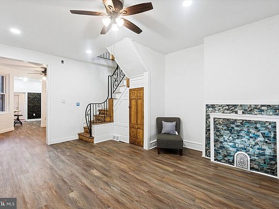 4th image of 2335 W Cumberland St