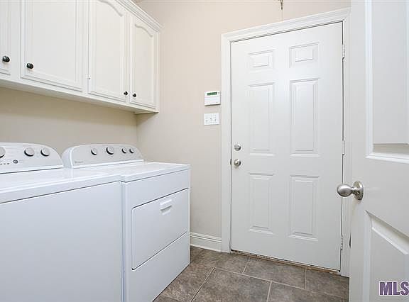 3rd image of 12322 Dutchtown Villa Dr