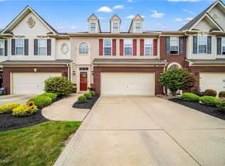 952 Tradewinds Cv, Painesville, OH 44077