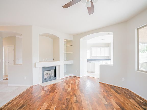 3rd image of 8759 W Gardenia Ave