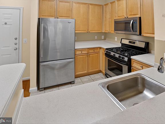 5th image of 9480 Virginia Center Blvd Unit 336