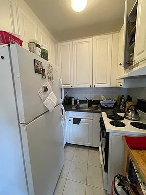 Rented by Realty Collective | media 4