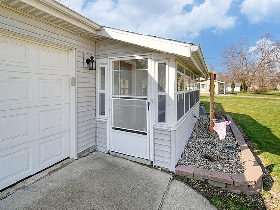 5th image of 3405 Shardale Dr