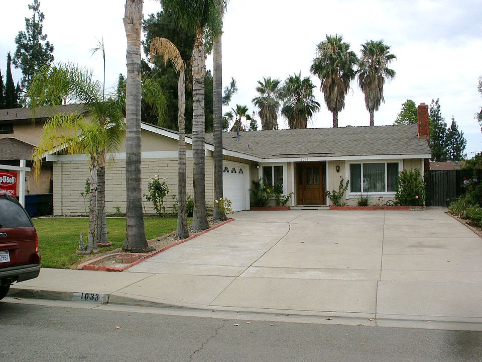 1st image of 1033 W Seashell Ct