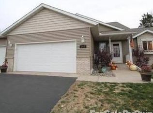 363 Killinger Cir, Sauk Rapids, MN 56379
