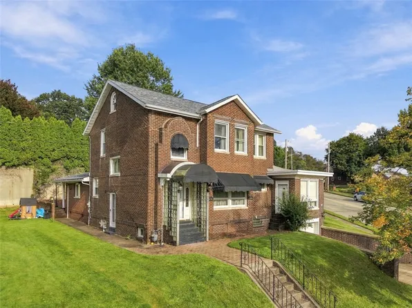 989 Ohio Ave, Midland, PA 15059