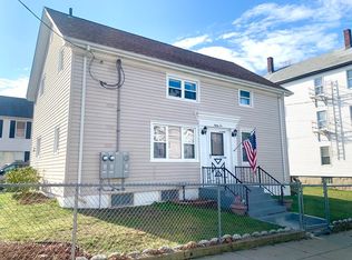 85 Division St, Fall River, MA 02721