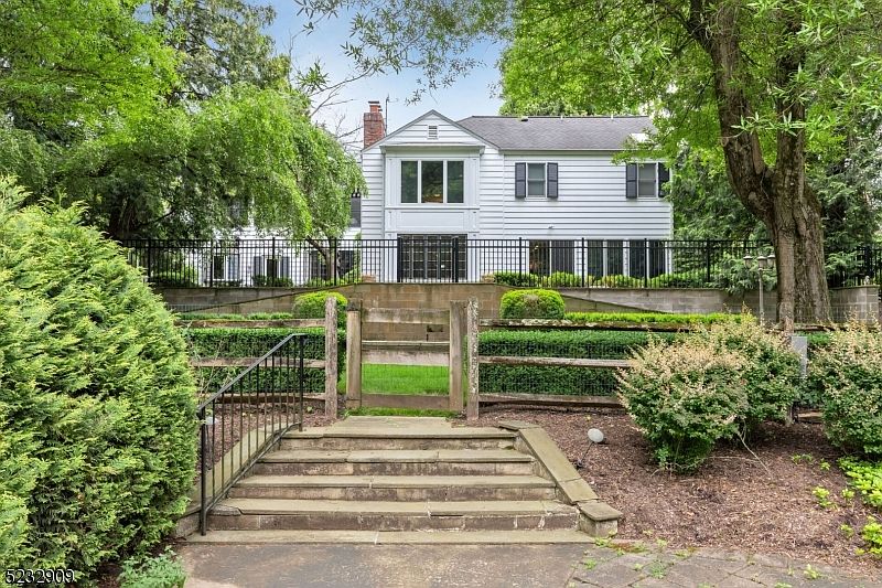 1051 Clarks Lane, Scotch Plains, NJ 07076 MLS 3854256 Zillow