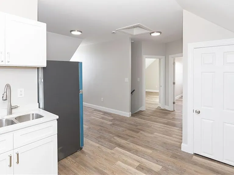 213 Pavilion Ave #3 — Photo 4