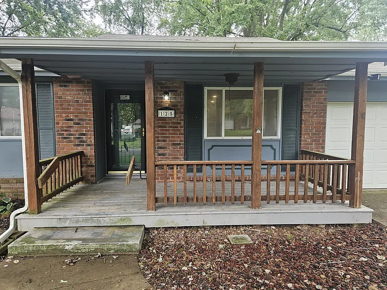 125 N Fairwood Ave — Photo 2