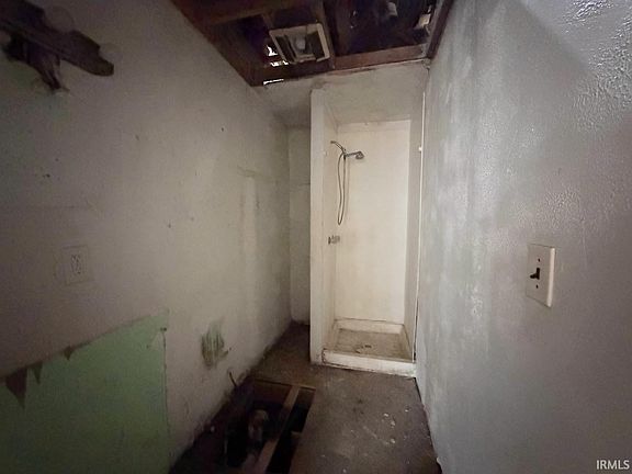 5th image of 117-117 1/2 S 8th St