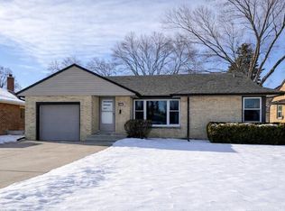 5637 S Quality Ave, Cudahy, WI 53110