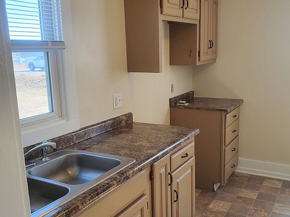 5th image of 1150 W Military Ave