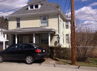 246 6th St, California, PA 15419