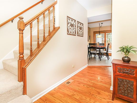 3rd image of 1935 Fairhaven Ct