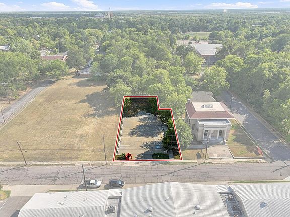 5th image of 339 W Kaufman St